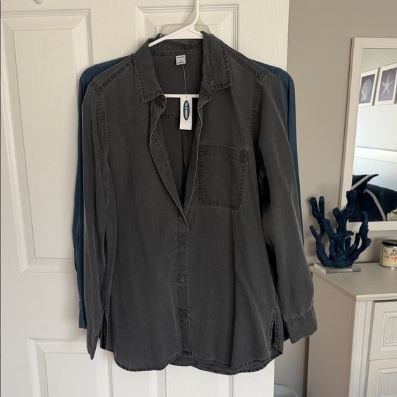 Blue Button-Up Shirt - Picture 2 of 5